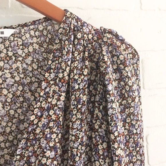 ZARA Mini Dress Floral Print Daisies Ruched Long Sleeve Sz Pleated Lavender XS - Picture 8 of 15